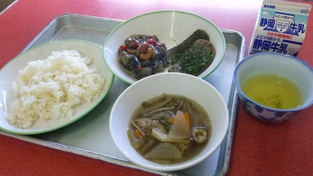 静岡市の学校給食で「徳川家康公記念献立」実施！