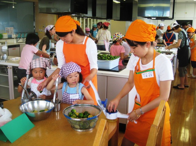 摘果みかんで親子料理教室！