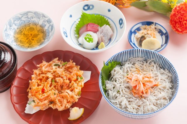 蒲原の味処 よし川