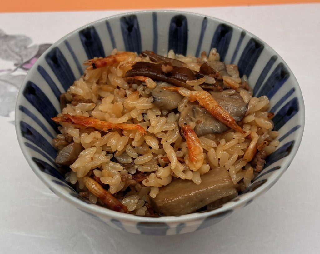 桜えびときのこの炊き込みご飯